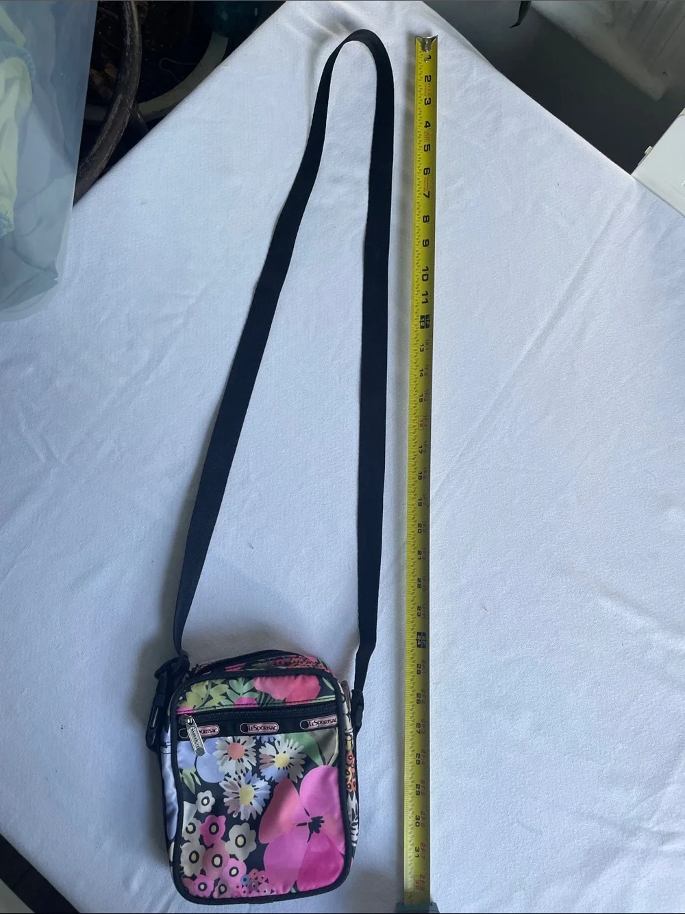 LESPORTSAC Bag Purse Madison Slim Crossbody Hello Blooms Floral Pouch Fanny Pack